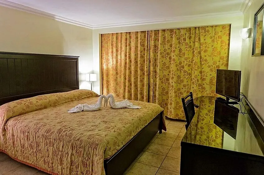 Napolitano Hotel Santo Domingo